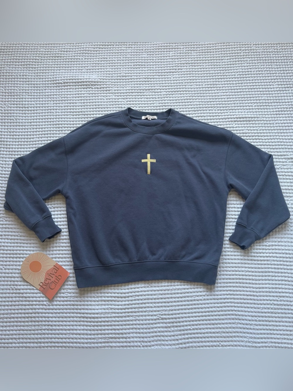 NEW Revival Club Bloom Boldly Christian Crewneck Sweatshirt Cross Embroidered M